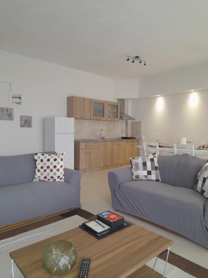 Chloi House Apartment Kastoria Bagian luar foto