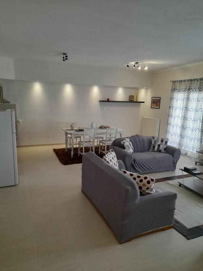 Chloi House Apartment Kastoria Bagian luar foto