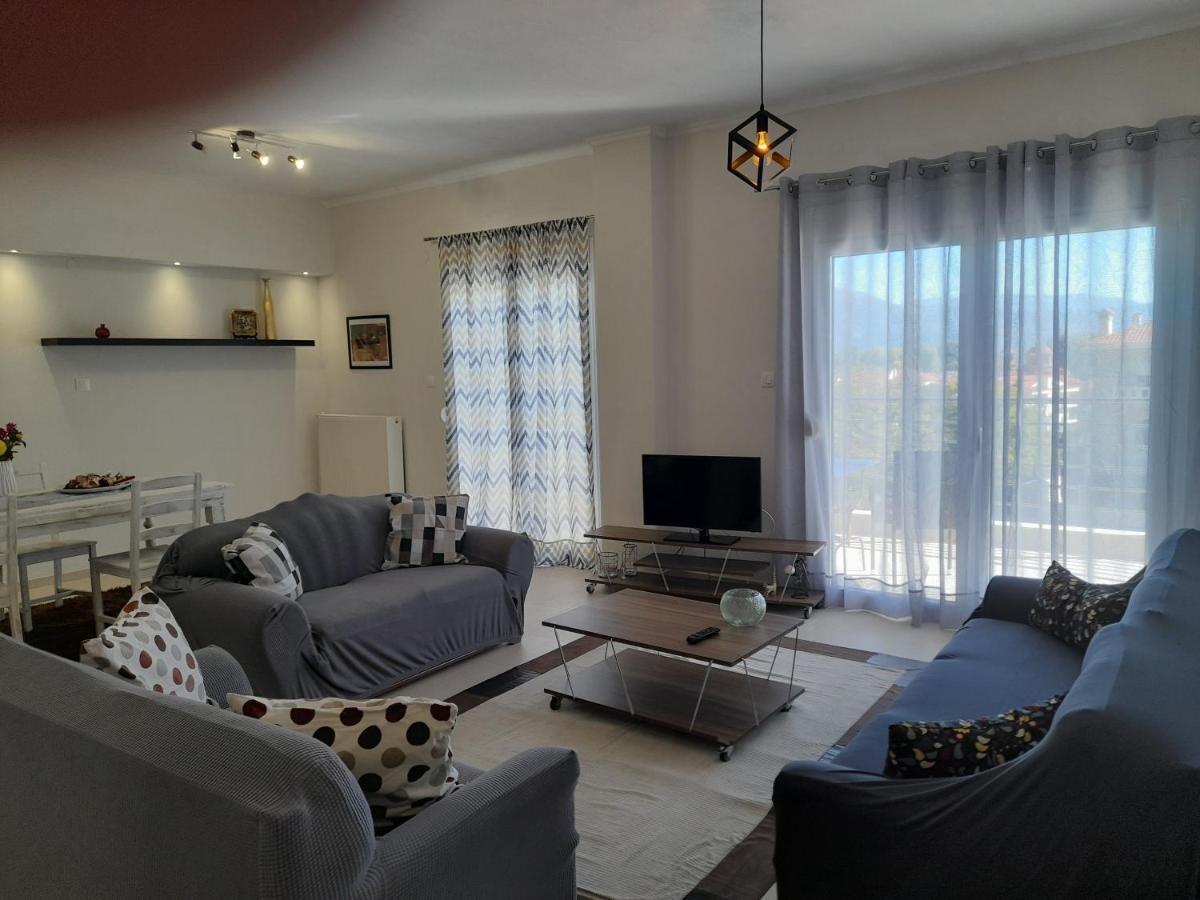 Chloi House Apartment Kastoria Bagian luar foto